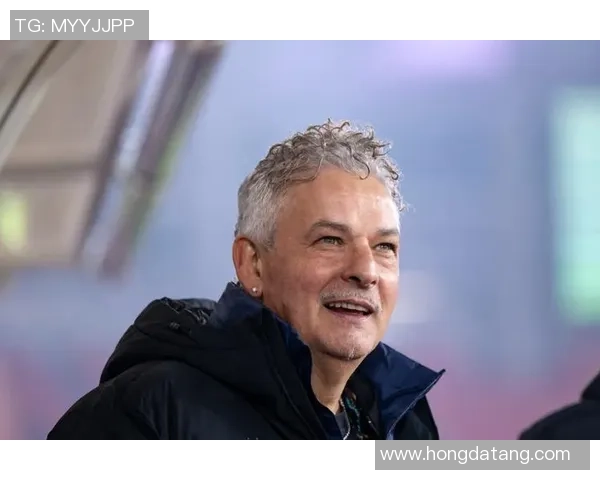 英明星与世界明星足球赛精彩回顾赛场瞬间尽在眼前 英明星与世界明星足球赛精彩回顾赛场瞬间尽在眼前